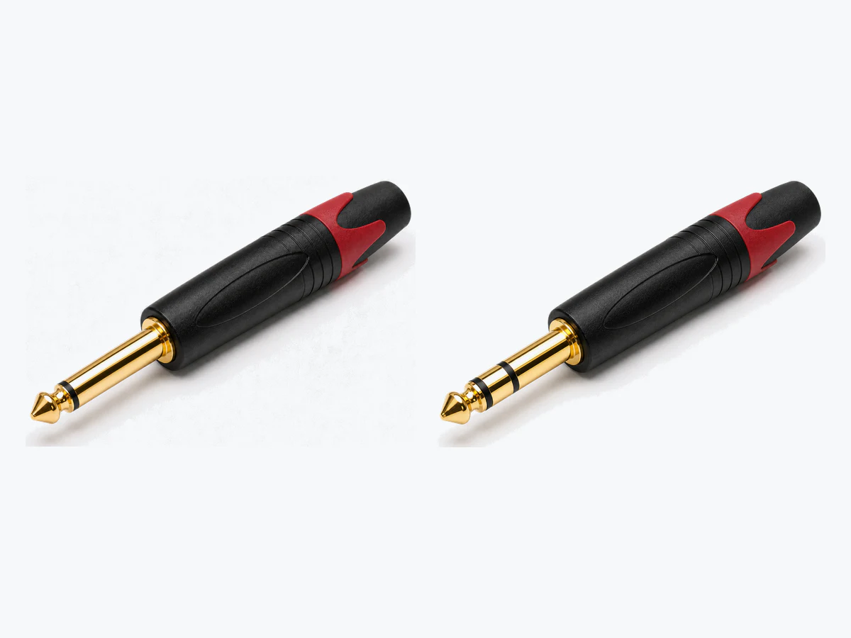 Black mono and stereo 6.35mm phone plugs